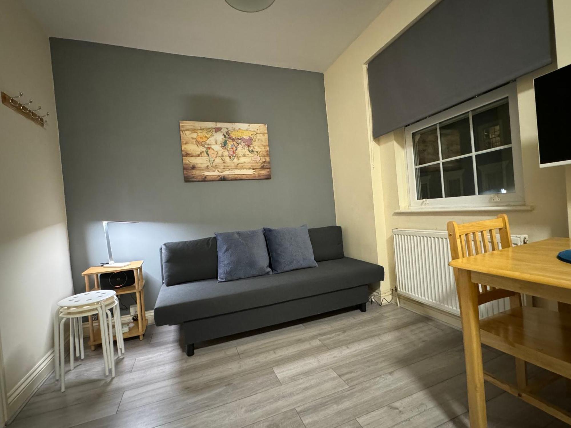 Lovely Flat In Camden Town Лондон Екстериор снимка