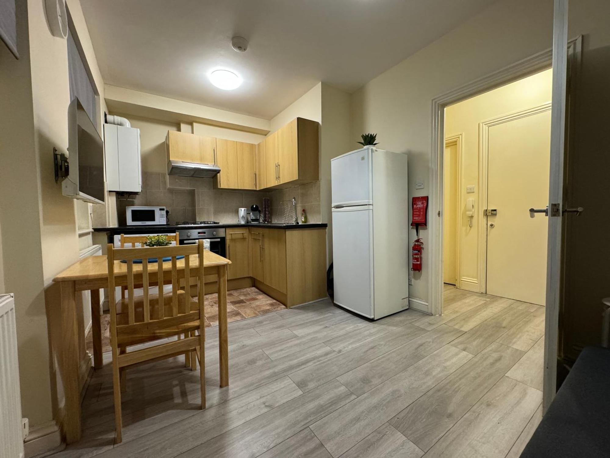 Lovely Flat In Camden Town Лондон Екстериор снимка
