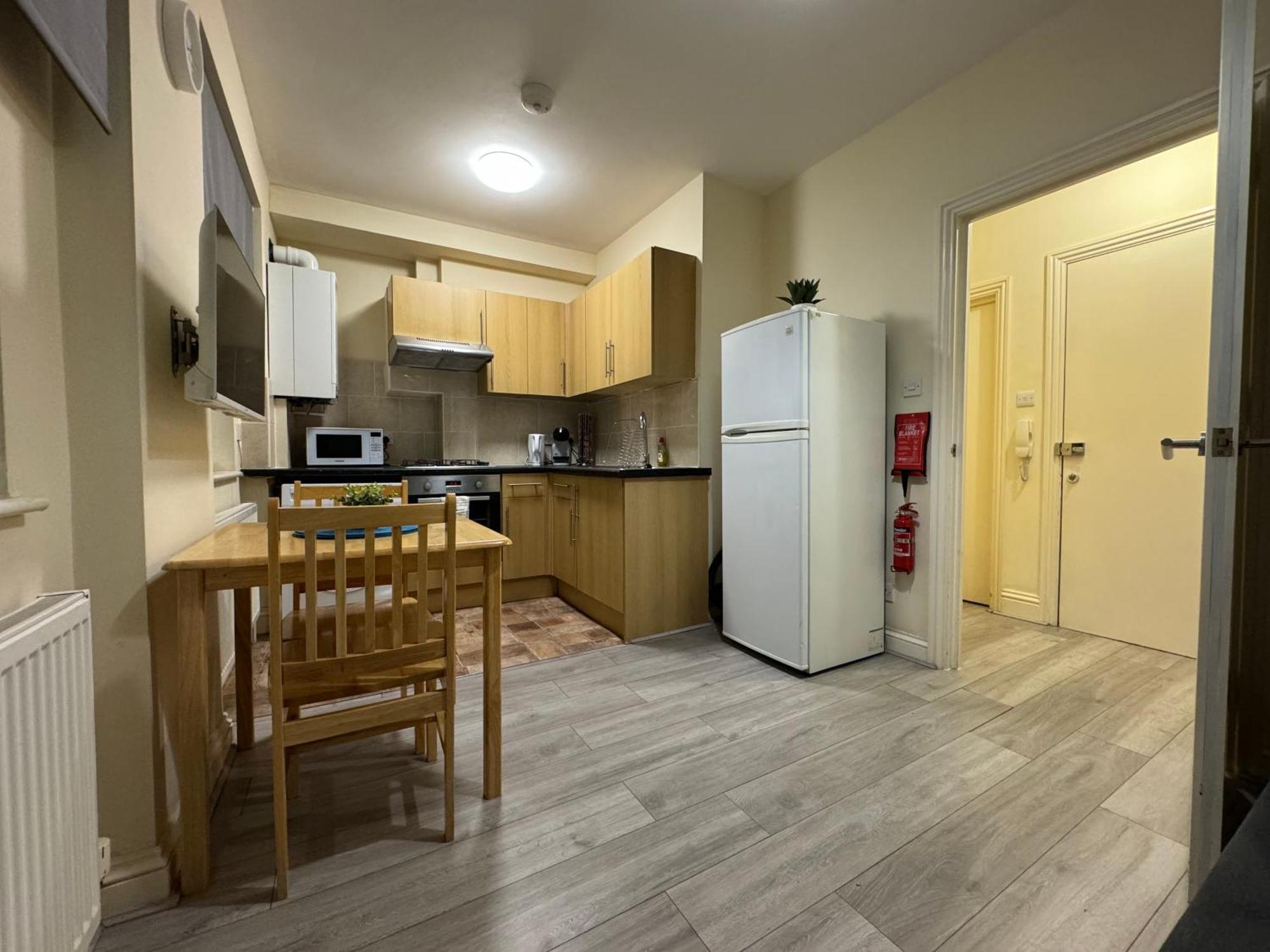 Lovely Flat In Camden Town Лондон Екстериор снимка
