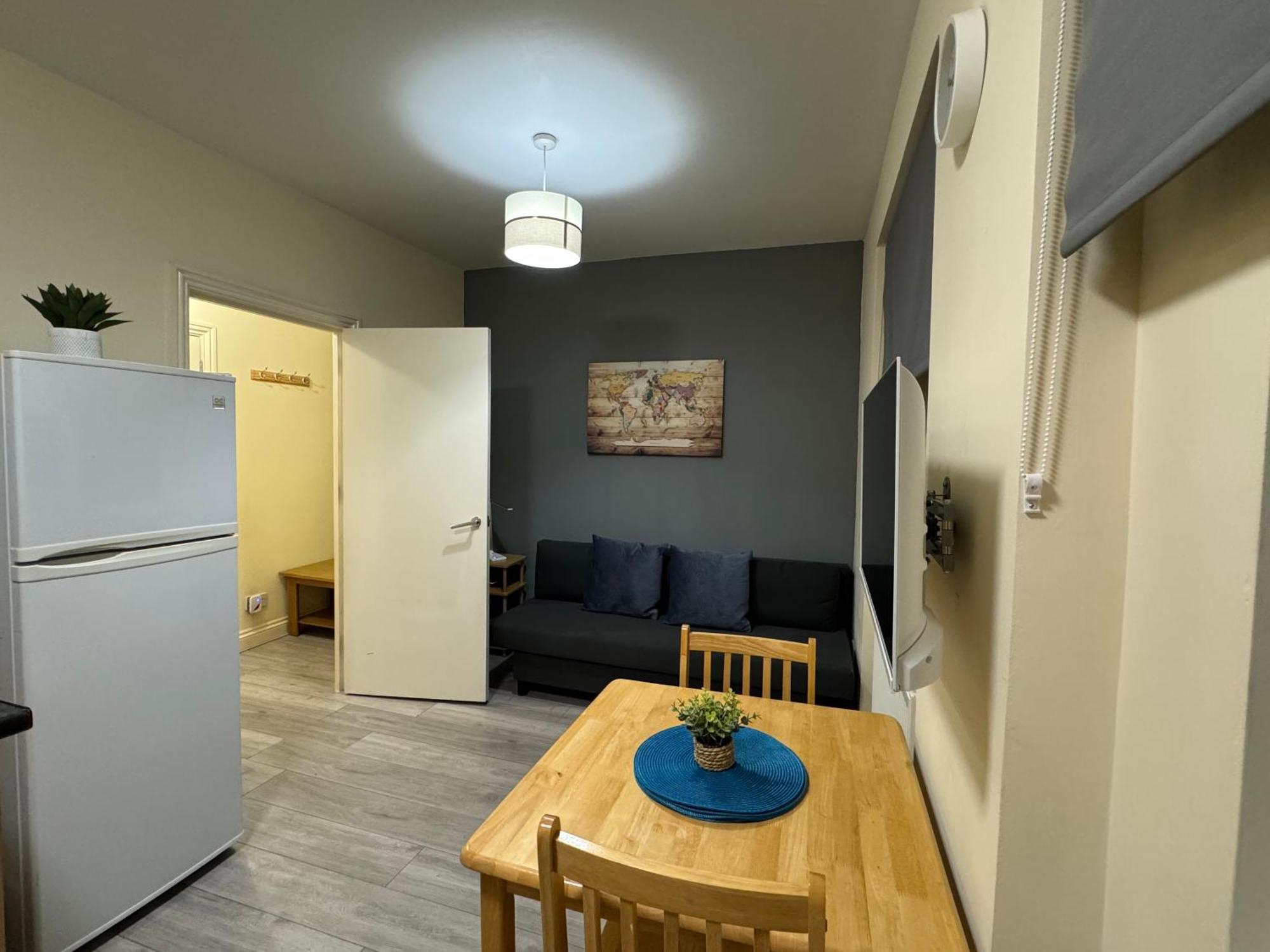 Lovely Flat In Camden Town Лондон Екстериор снимка